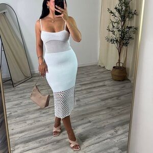 Elegant White Knit Midi Dress